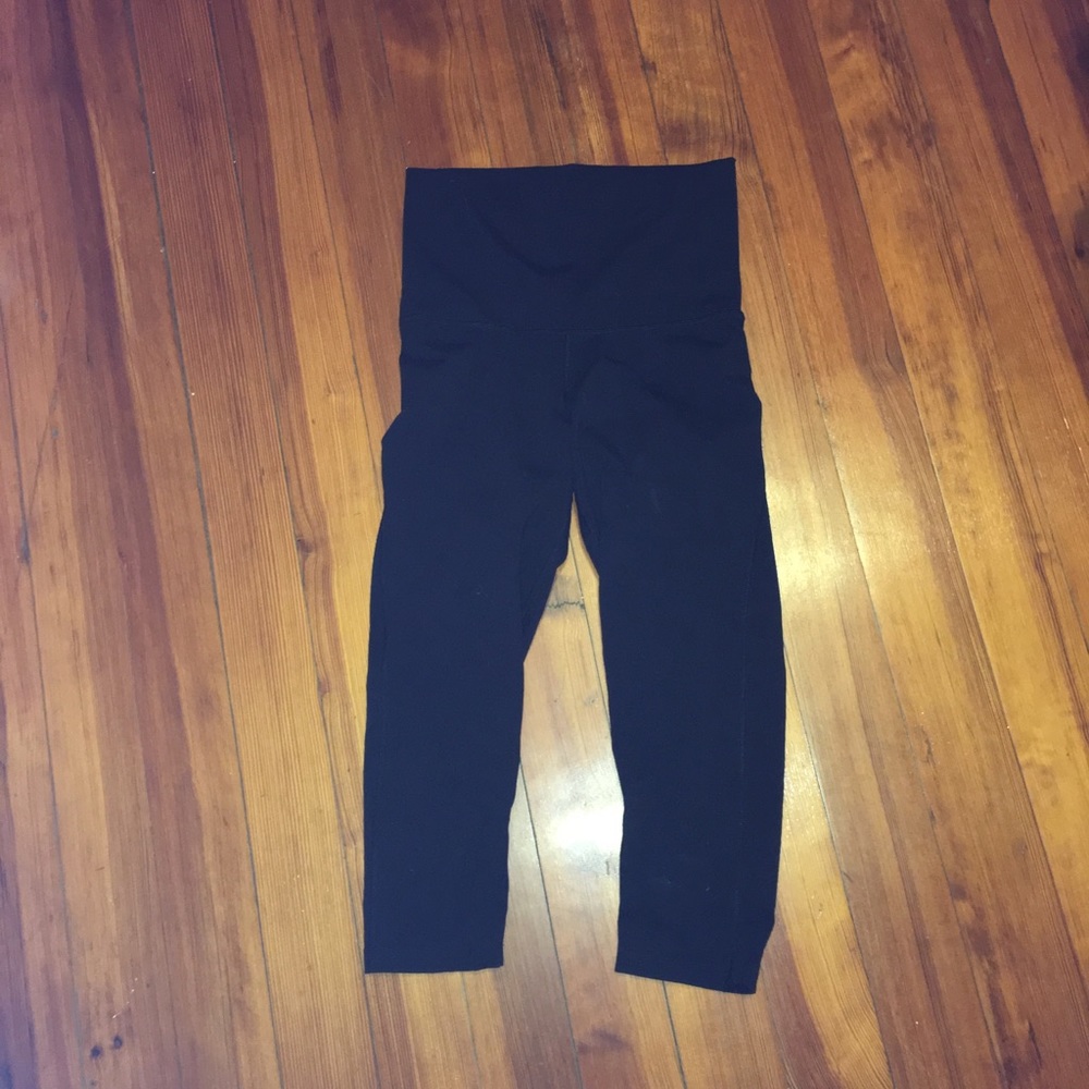 Capri Nike yoga leggings